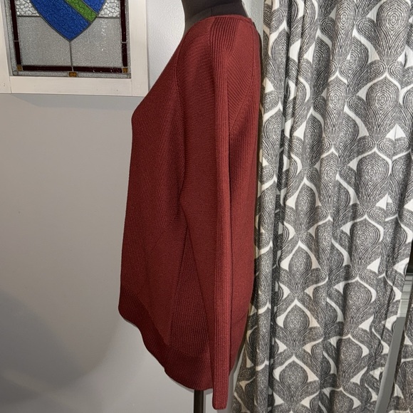 Athleta Hanover V Neck Rib Knit Sweater - Picture 3 of 6